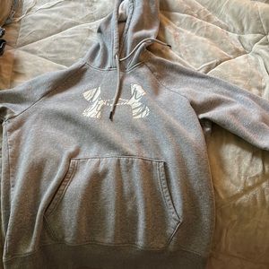 Under armpur grey hoodie